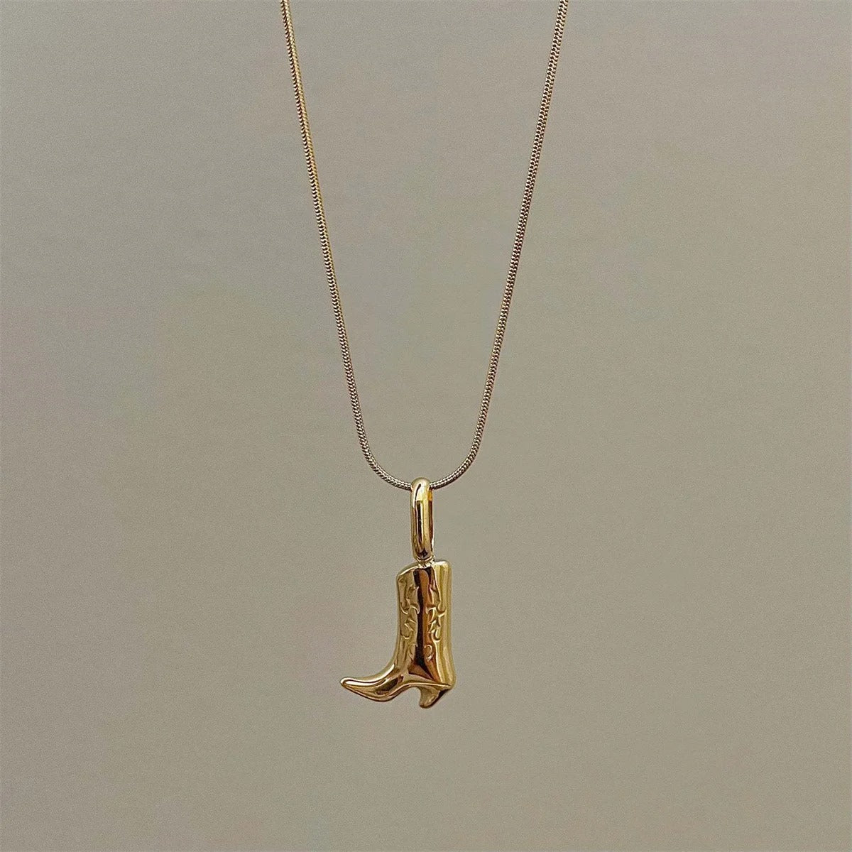 Cowgirl Fever necklace