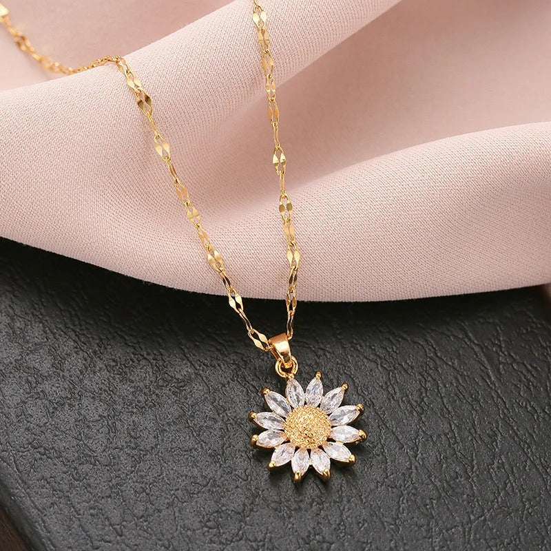 Solar Blossom necklace